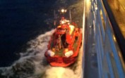 Kılavuz kaptan Baltık Denizinde  Brilliance of the Seas adlı kruvaziyer gemisinden inerken çekilen video